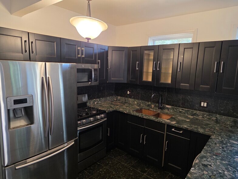 Kitchen - 46 N St NW