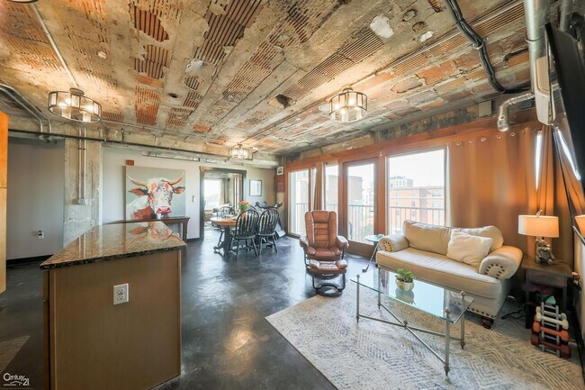 Building Photo - 2915 John R St