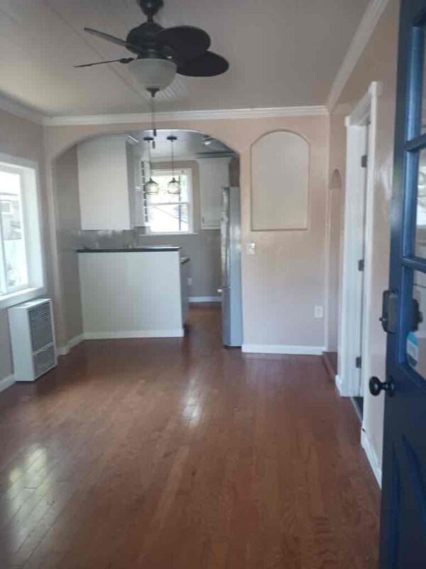 Building Photo - 3085 Roosevelt St