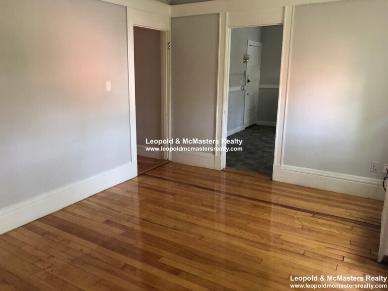 Building Photo - 226 South St