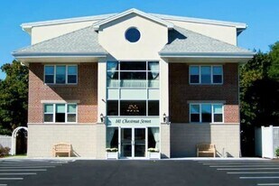 Building Photo - Chestnut Hollow Apartments