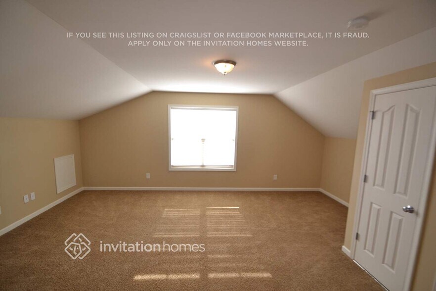 Building Photo - 9028 Linslade Way