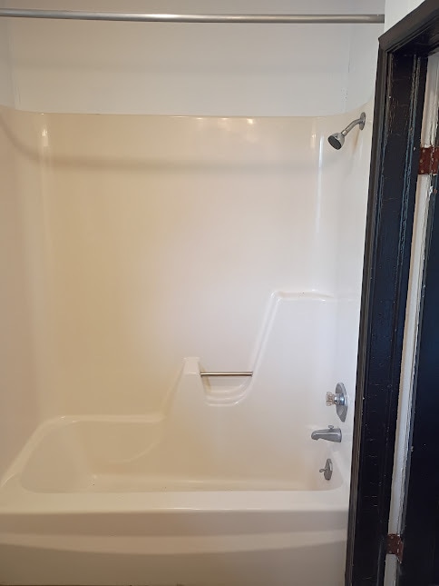 Building Photo - 161 S Pine St