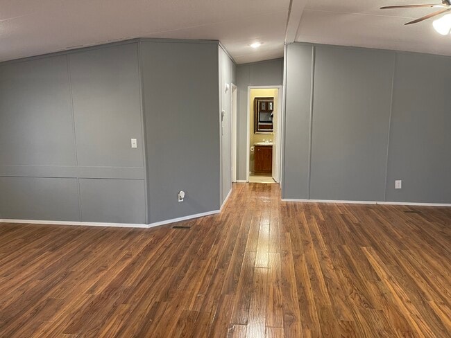 Building Photo - 310 Co Rd 109