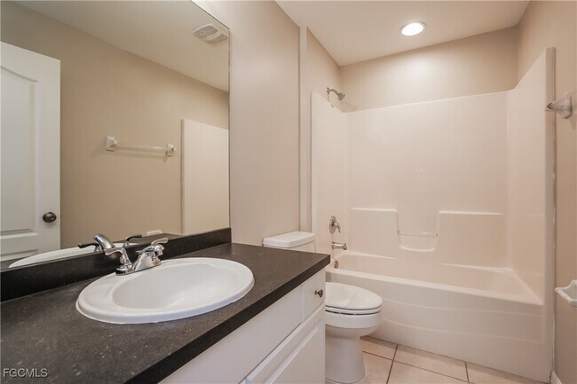 Building Photo - 2806 41st St W
