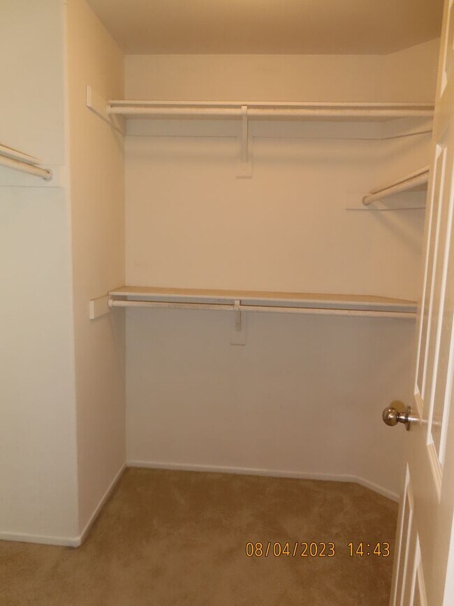 Building Photo - 35467 Marsh Ln