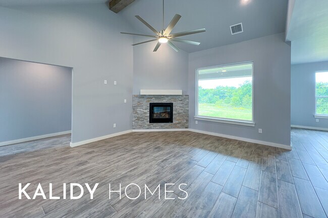 Building Photo - 17859 Salem Rd