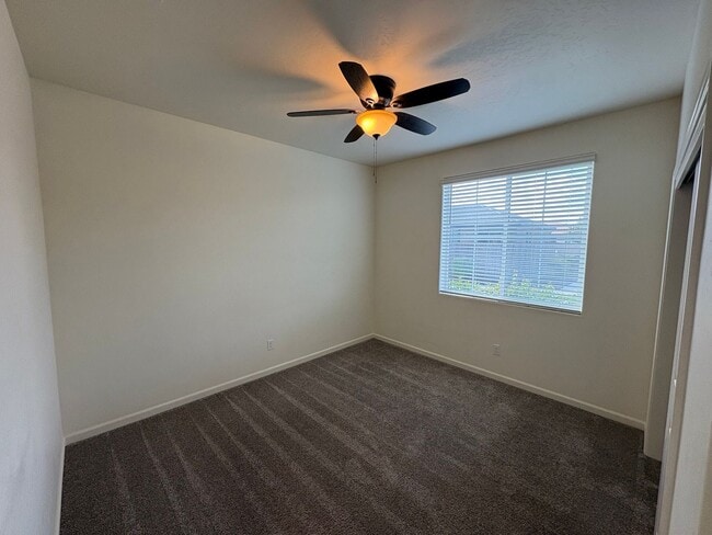 Building Photo - Home located in Ashton Park Move in Ready!...