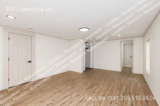 Building Photo - 308 Cimmaron Dr