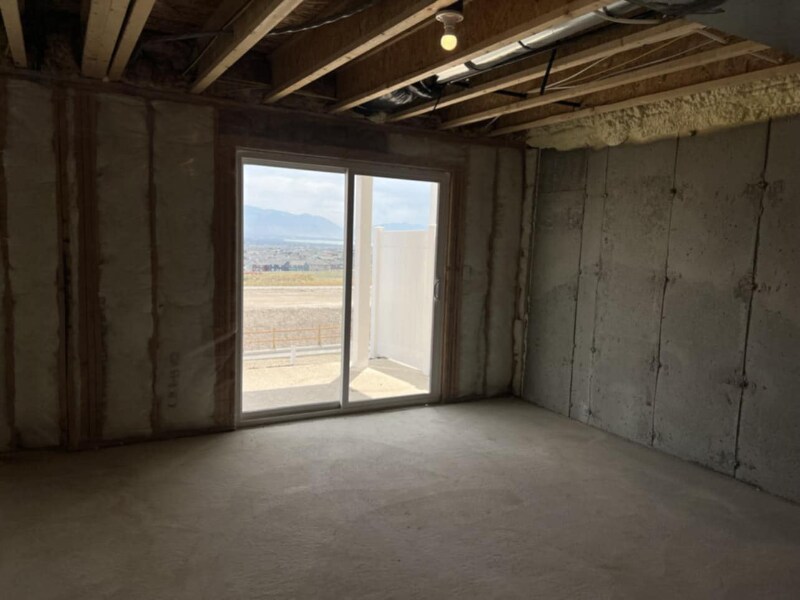 Building Photo - 2868 Blue Dawn Ln