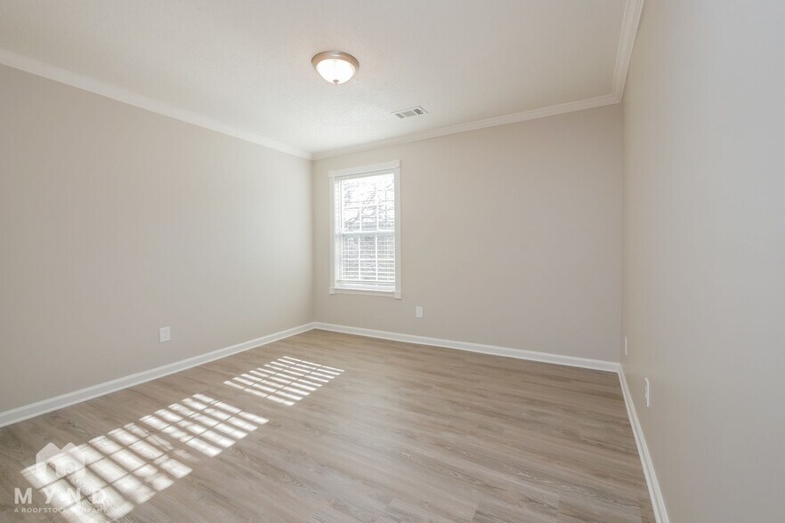 Building Photo - 3 Rockcress Ct