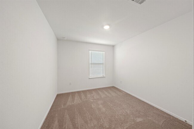 Building Photo - 14866 Ash Landing Dr