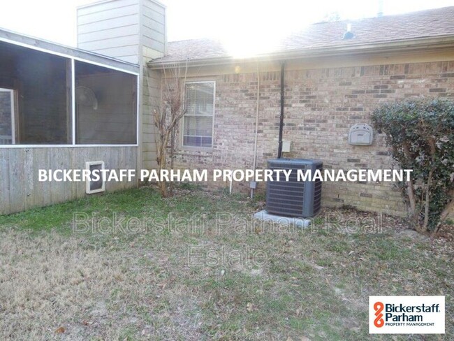 Building Photo - 5342 Brookview Dr