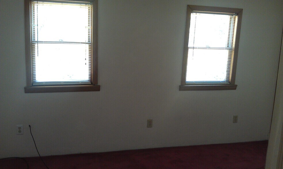 Building Photo - 1113 East St
