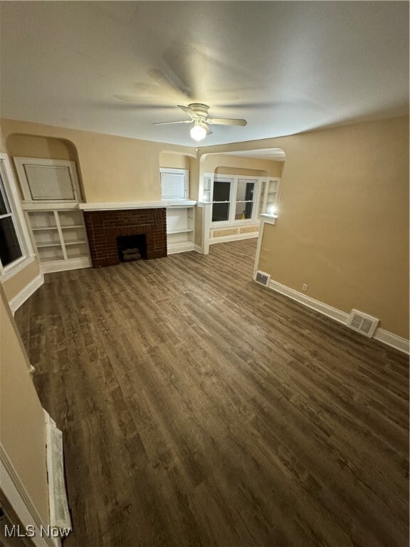 Building Photo - 3252 E 128th St