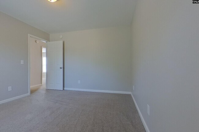 Building Photo - 403 Parkstone Ct