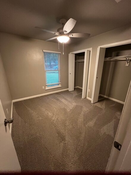 Building Photo - 100 Bugle Ct