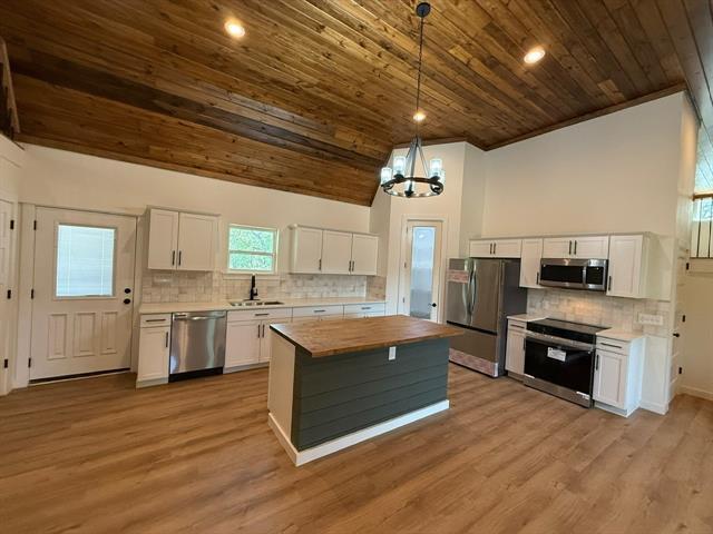 Building Photo - 145 Greenbriar Ct