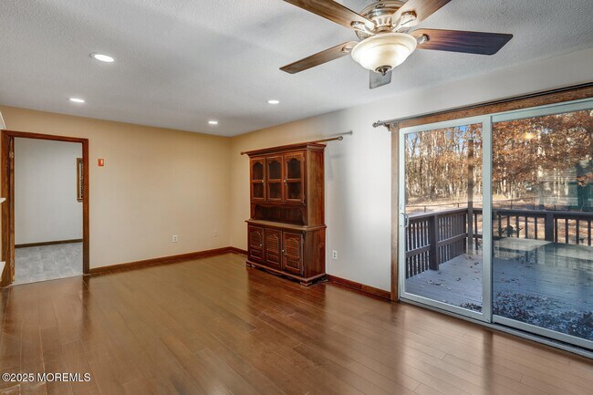 Building Photo - 257 Frog Pond Rd