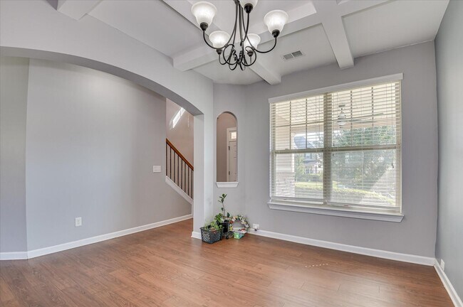 Building Photo - 1543 Driftwood Ln