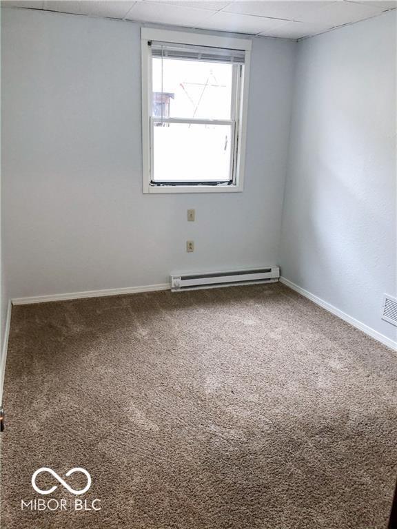 Building Photo - 106 S Market St