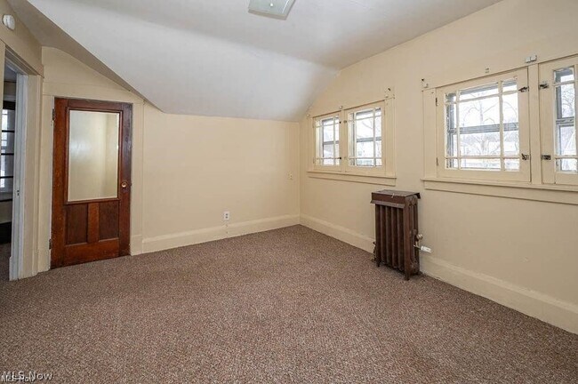 Building Photo - 3114 Neosho Rd