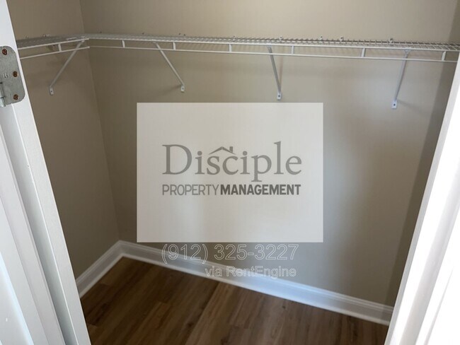 Building Photo - 202 Scarlett Ln