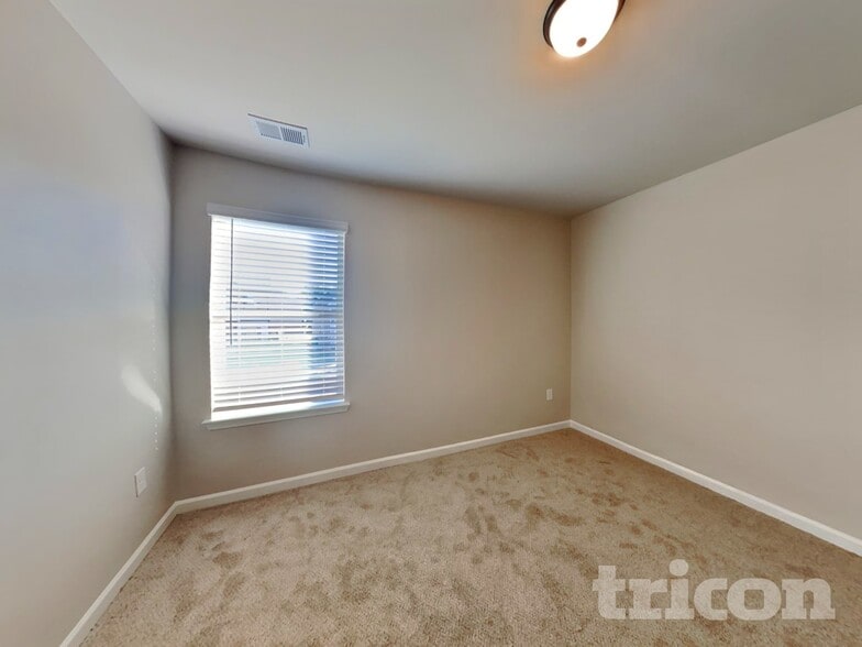 Building Photo - 748 Galveston Way