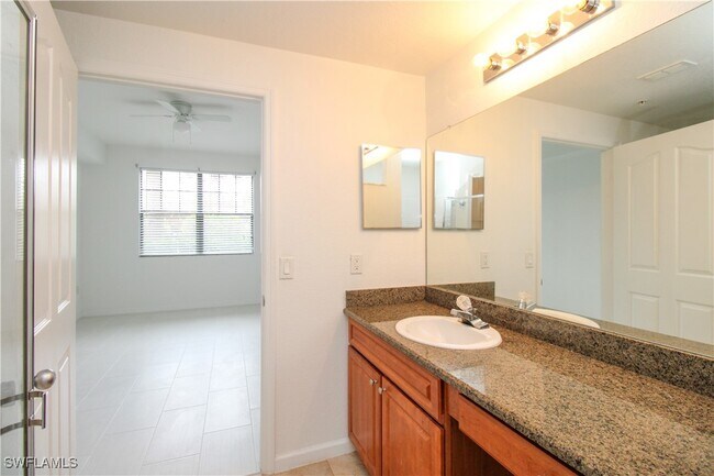 Building Photo - 13010 Positano Cir