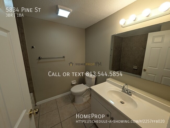 Building Photo - 5834 Pine St