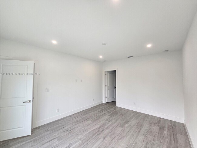 Building Photo - 21475 Argosy Ave