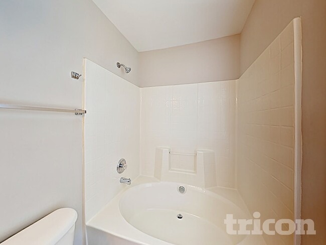 Building Photo - 1017 Narcissus Ct