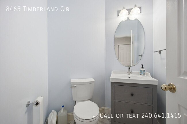 Building Photo - 8465 Timberland Cir