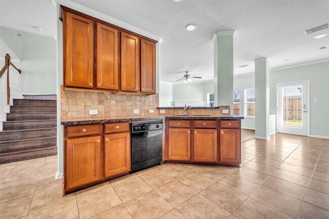 Building Photo - 21611 Mt McKinley Way