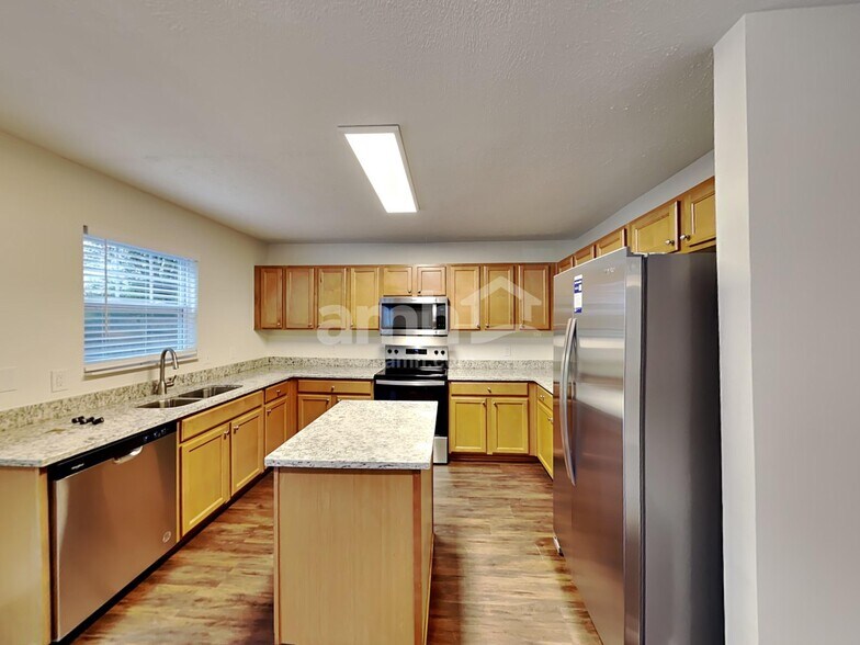 Building Photo - 3501 Chandler Cove Way