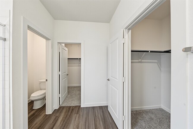 Building Photo - 31415 Joshua Knl Ln