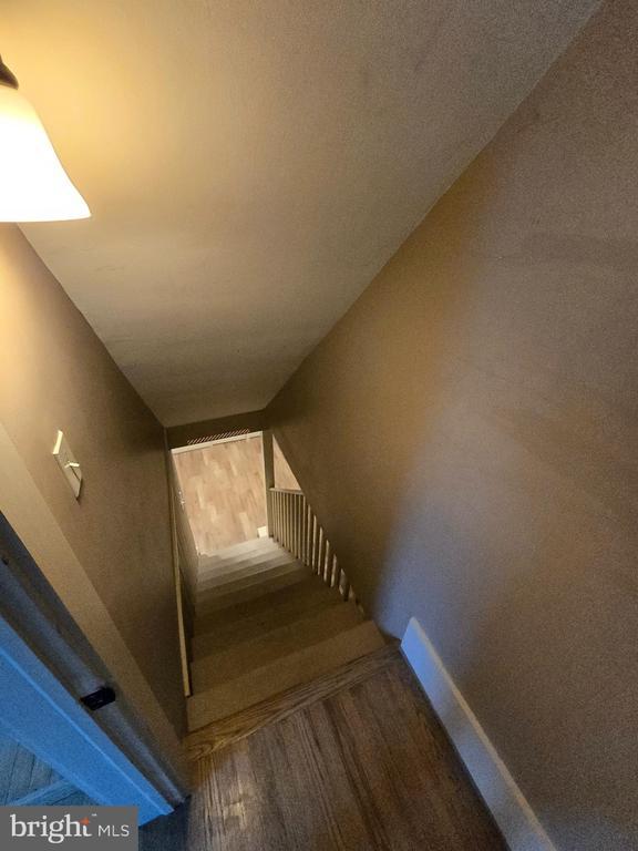 Building Photo - 13 Dublin Dr