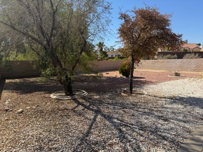 Building Photo - 2 Bedroom located in Sun City Summerlin 55+