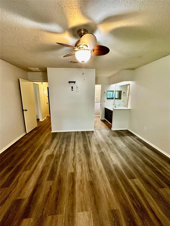 Building Photo - 6502 Archgate Dr