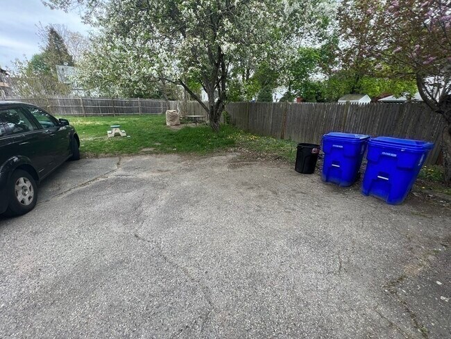 Building Photo - 10 General Cobb St