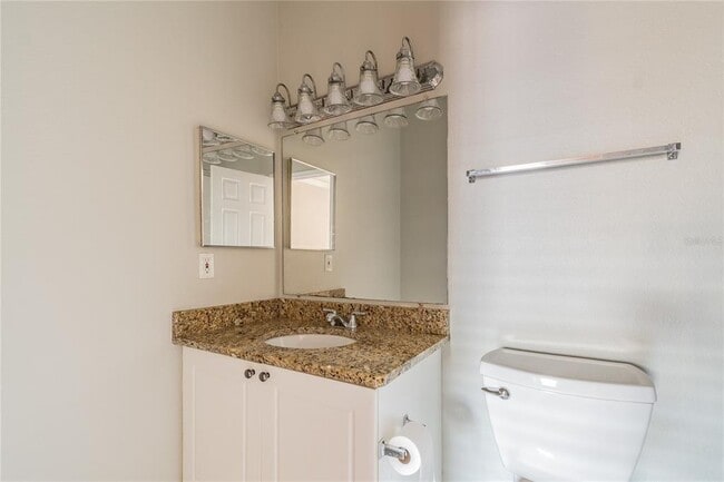 Building Photo - 2265 Portofino Pl