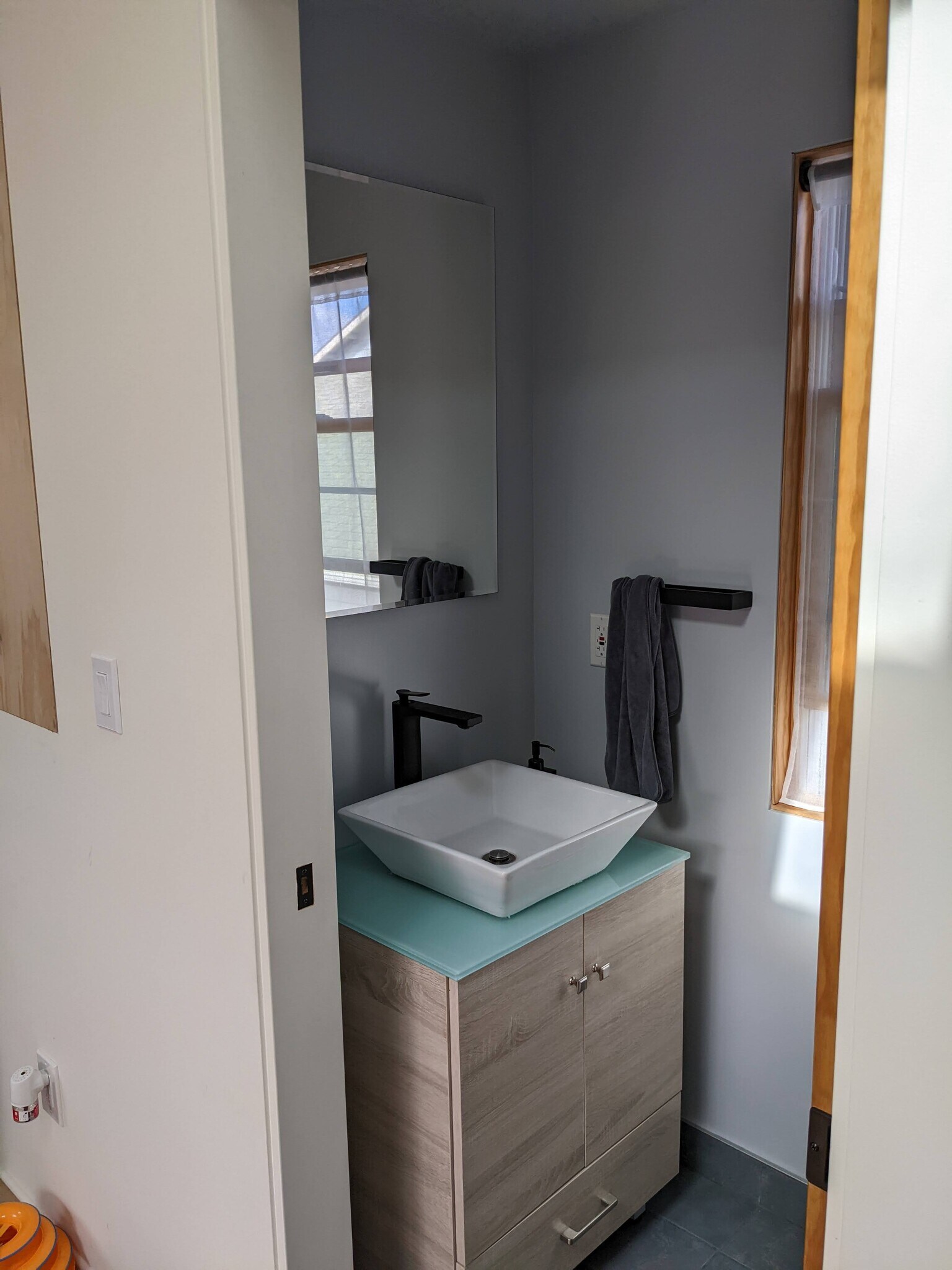 Building Photo - 820 46th St