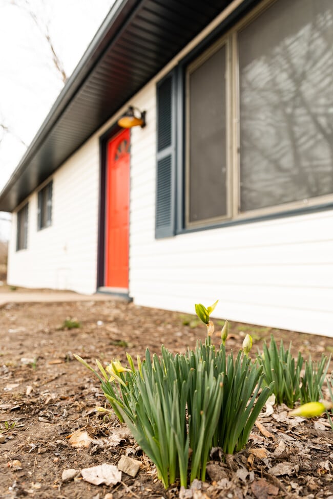 Building Photo - 101 NW K St