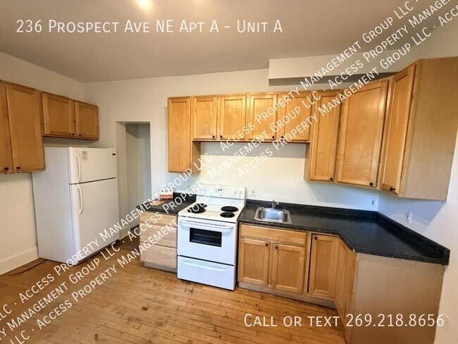 Building Photo - 236 Prospect Ave NE