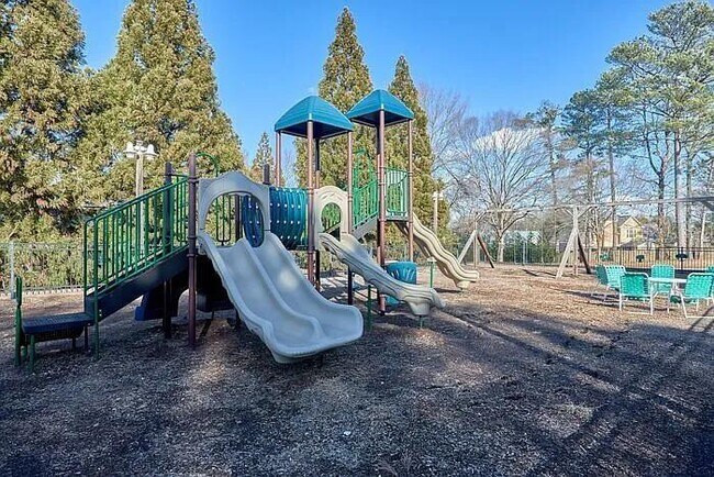 Building Photo - 3968 Lake Ruby Ln