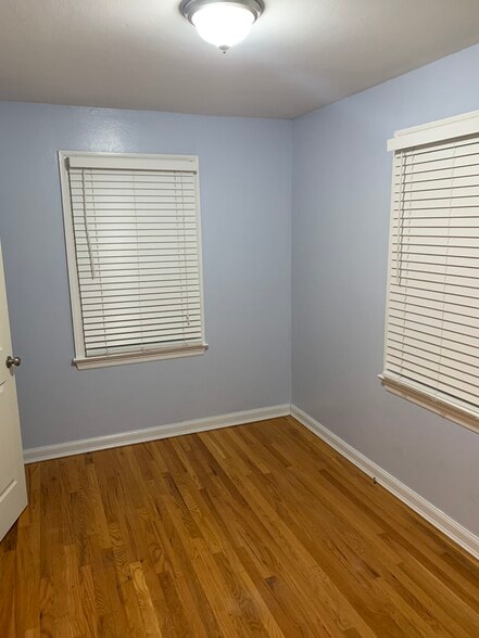 Bedroom 3 - 7910 Menola St