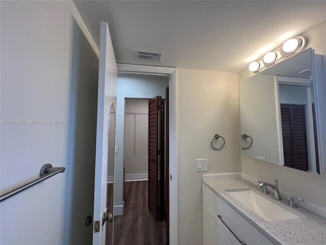 Building Photo - 21121 SW 85th Ave