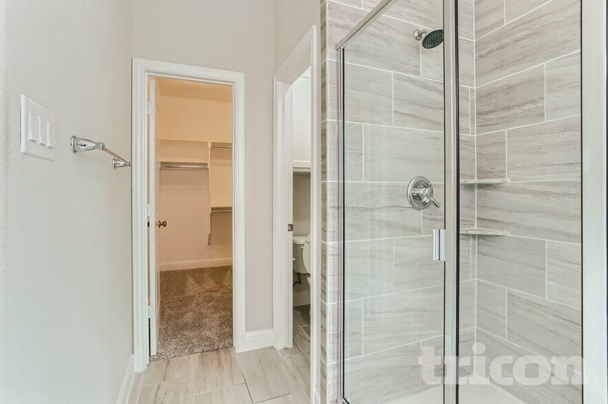 Building Photo - 401 Winehart St