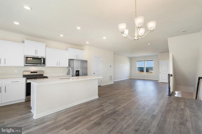 Building Photo - 760 Union St