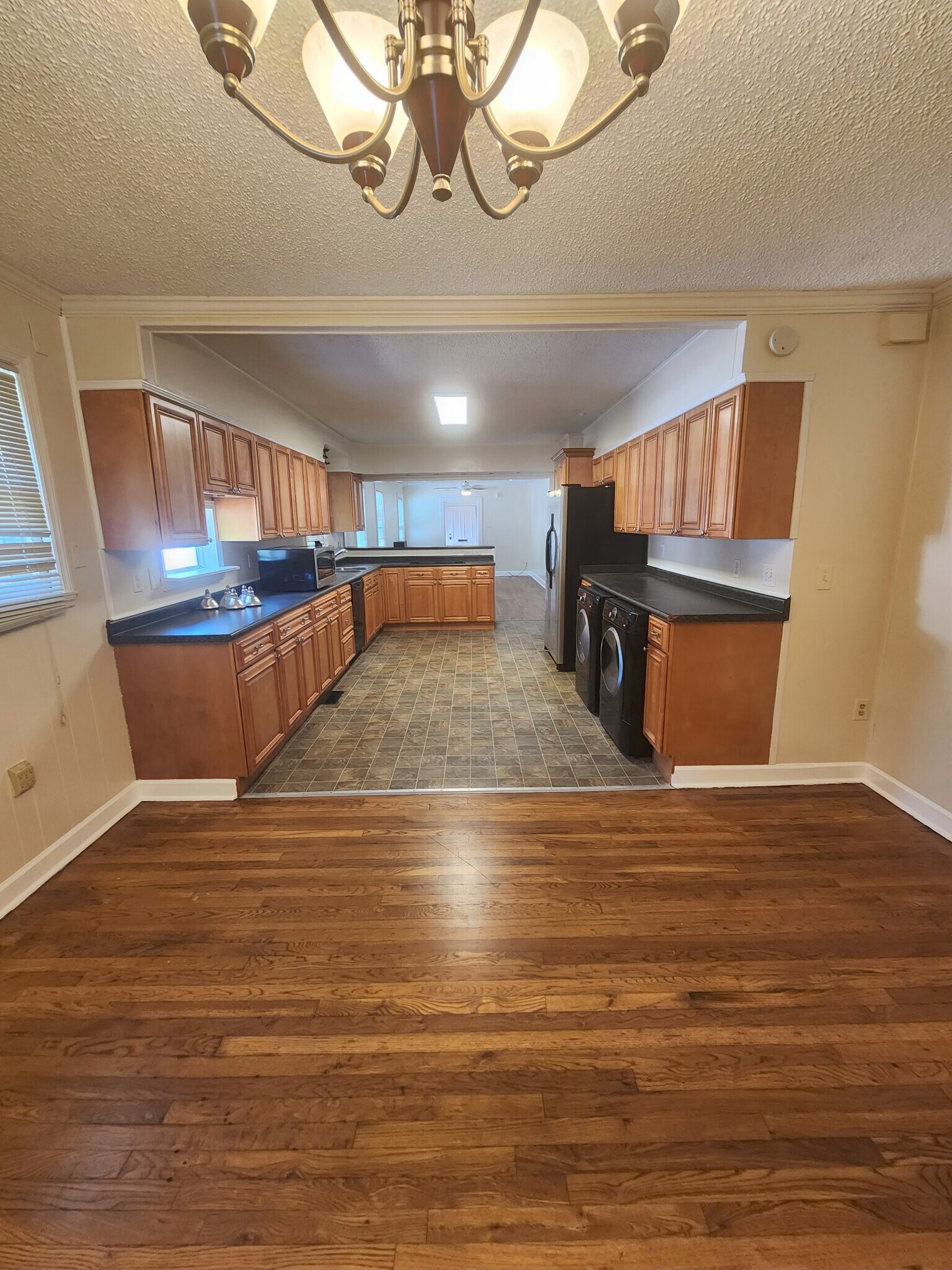 Family or Dining area - 405 Haynes St